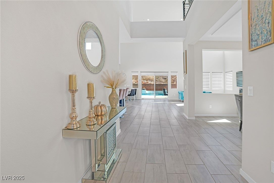 8 Hilltop Crest St Henderson, NV 89011 - Thumbnail 5