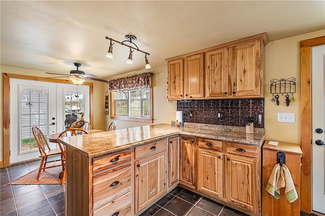 9125 E Shore Rd Bath, NY 14810 - Thumbnail 5