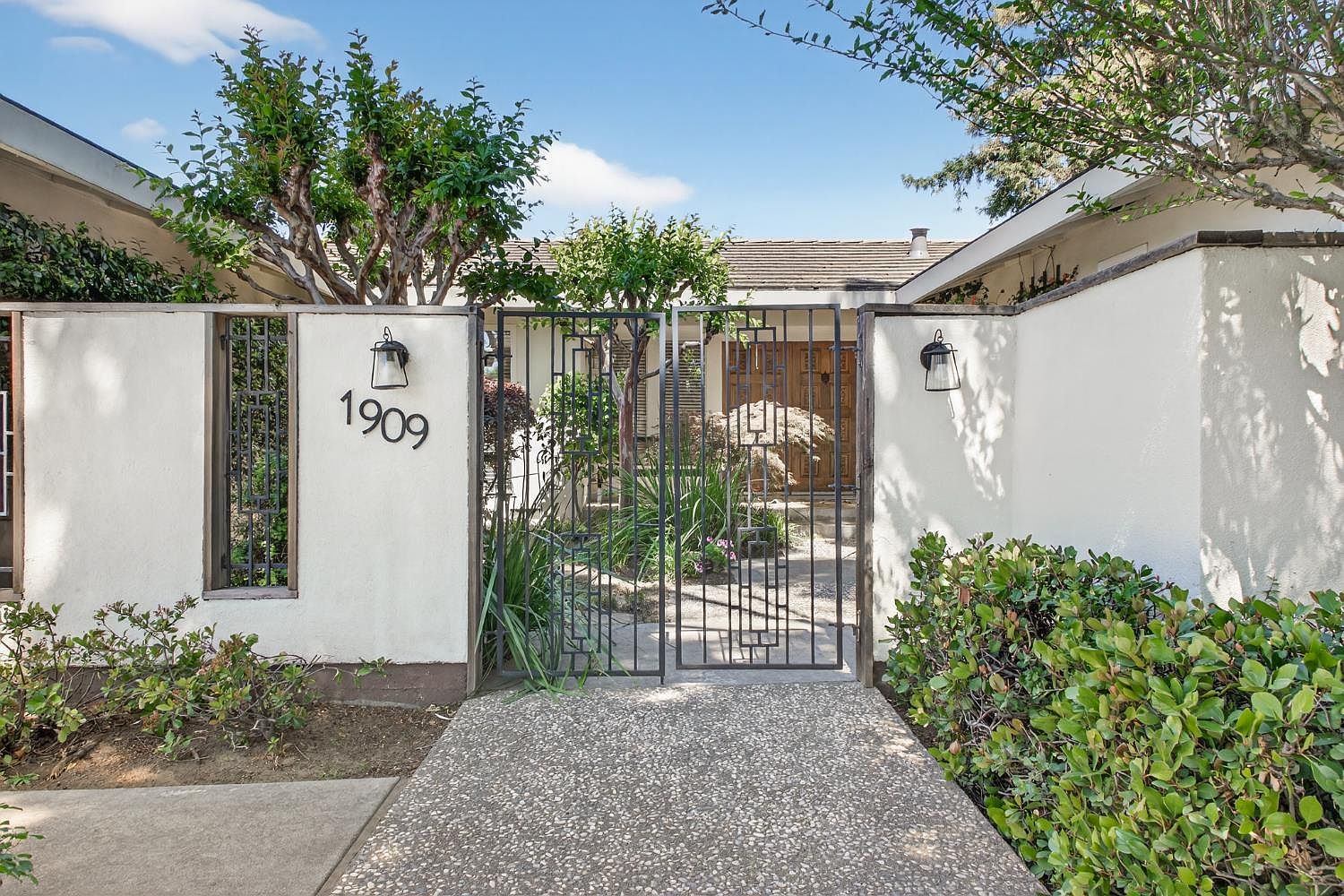 1909 Chelwood Way Modesto, CA 95355 - Thumbnail 5