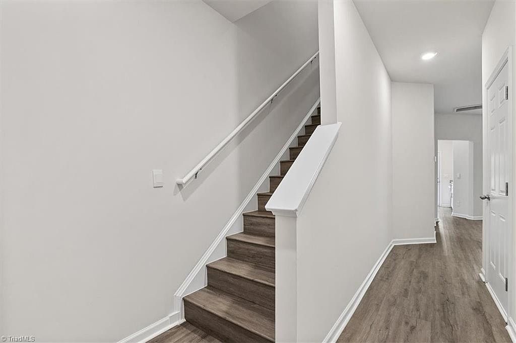 5679 Carrington Ct Trinity, NC 27370 - Thumbnail 5