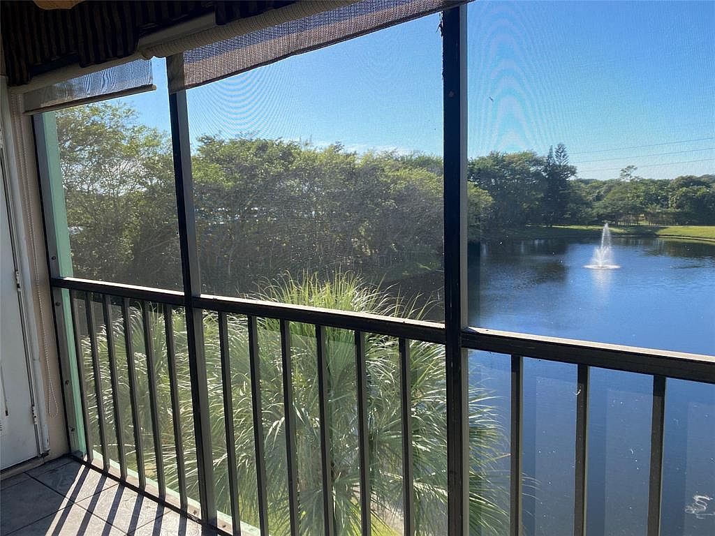 5884 Morningstar Cir APT 406 Delray Beach, FL 33484 - Thumbnail 5