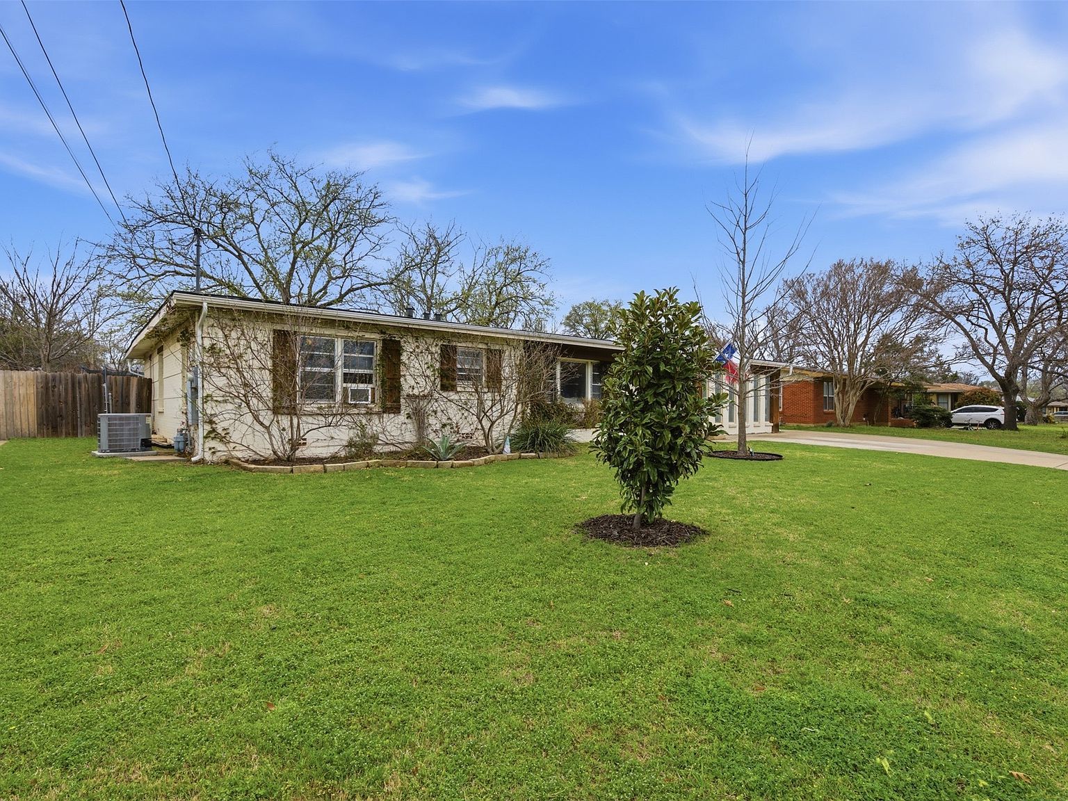 1218 Warden St Benbrook, TX 76126 - Thumbnail 5