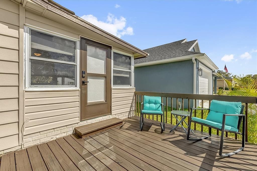 1229 Dustin Dr Lady Lake, FL 32159 - Thumbnail 5