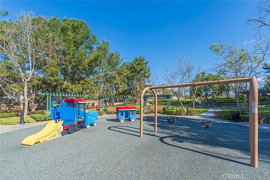 2290 Evans St Fullerton, CA 92833 - Thumbnail 5