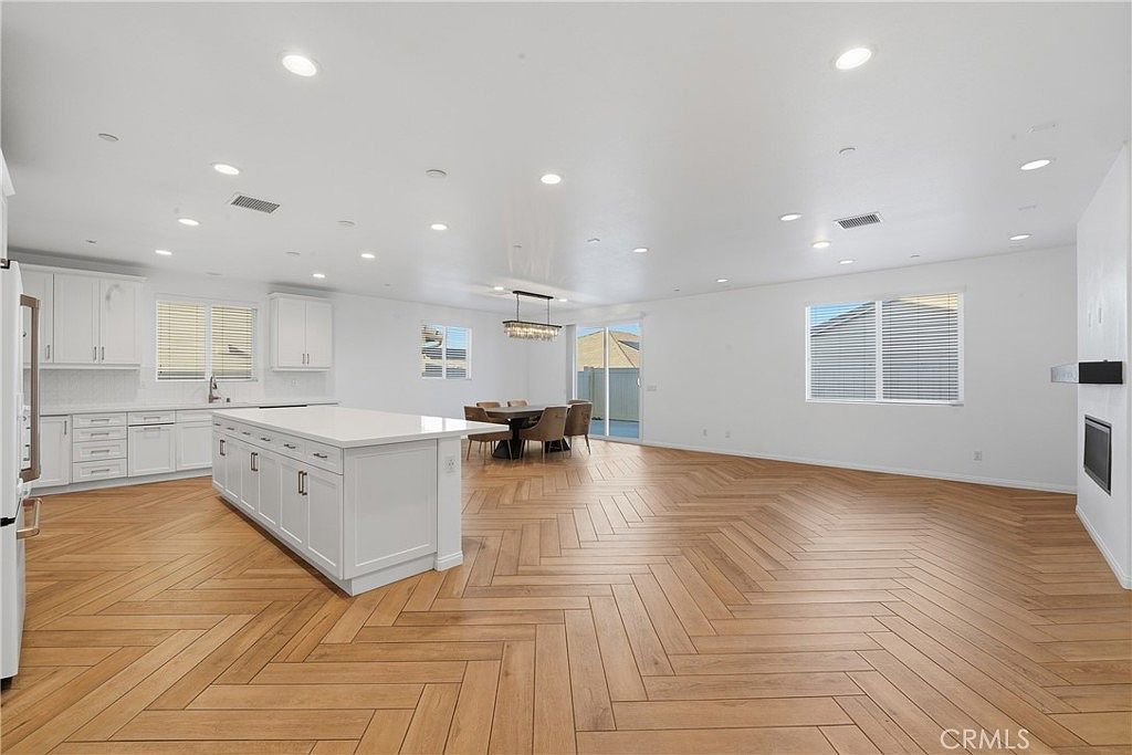 32380 Parker St Menifee, CA 92584 - Thumbnail 5