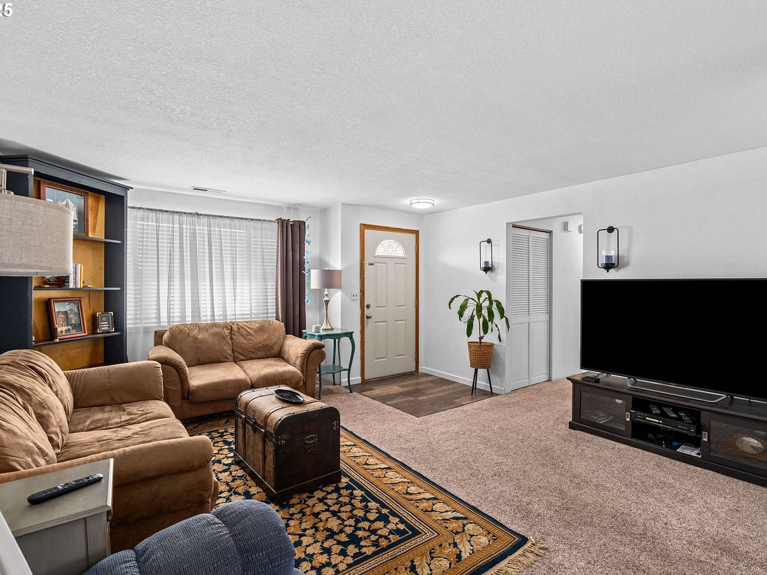 405 Corona Loop Rd Roseburg, OR 97471 - Thumbnail 5