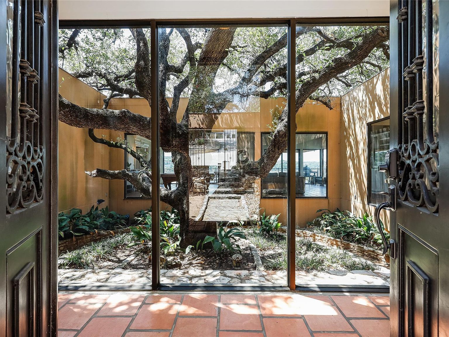 18703 Lakeland Dr Leander, TX 78645 - Thumbnail 5