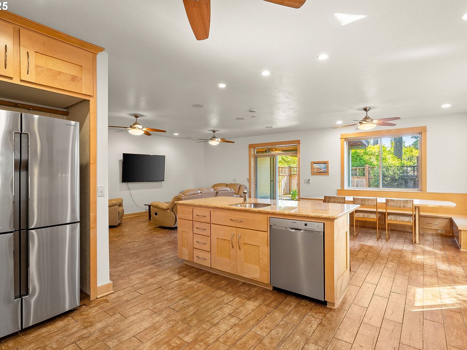 170 SW Eckman St McMinnville, OR 97128 - Thumbnail 5