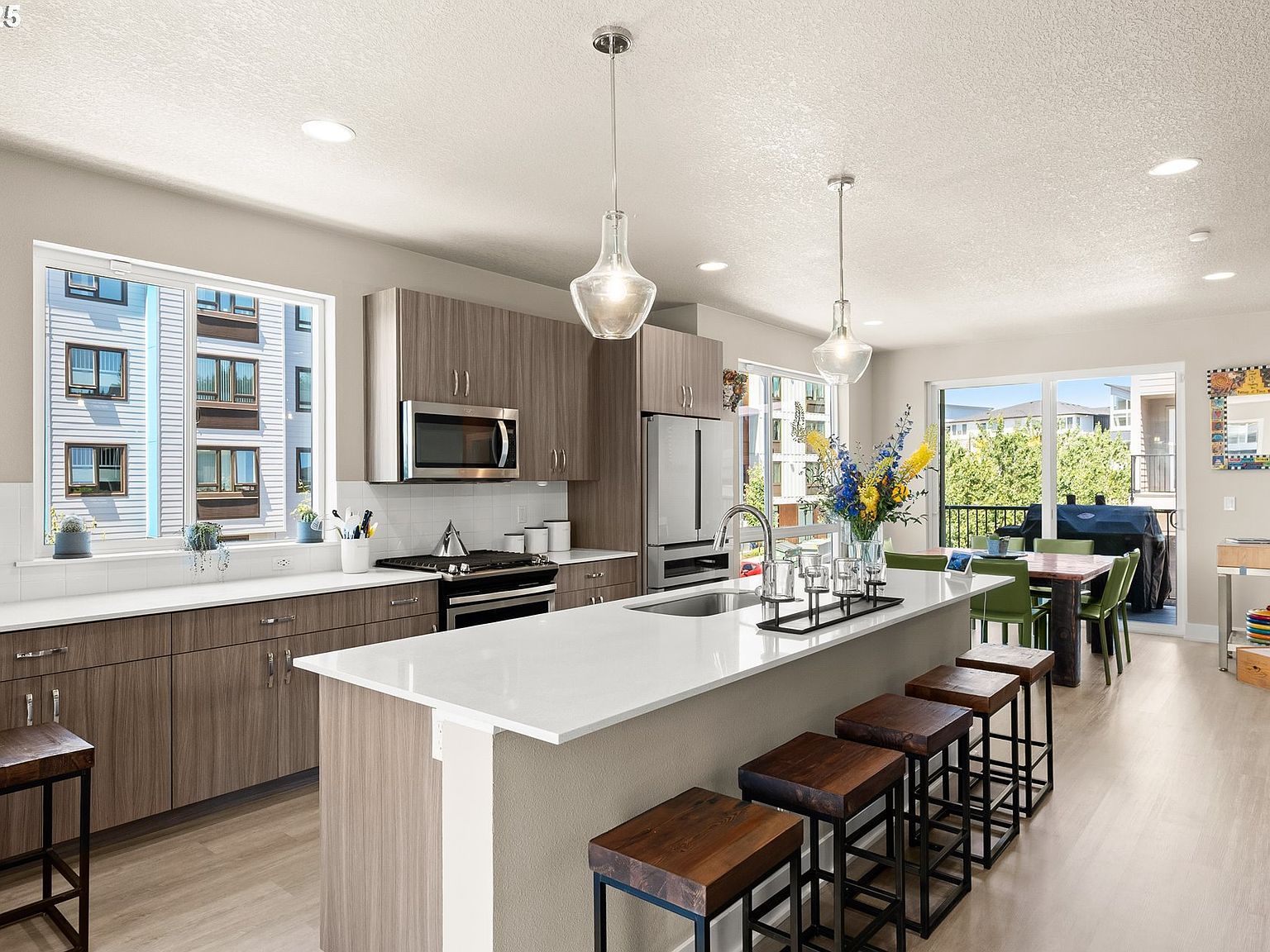 17163 SW Woodpecker Ln Beaverton, OR 97007 - Thumbnail 5