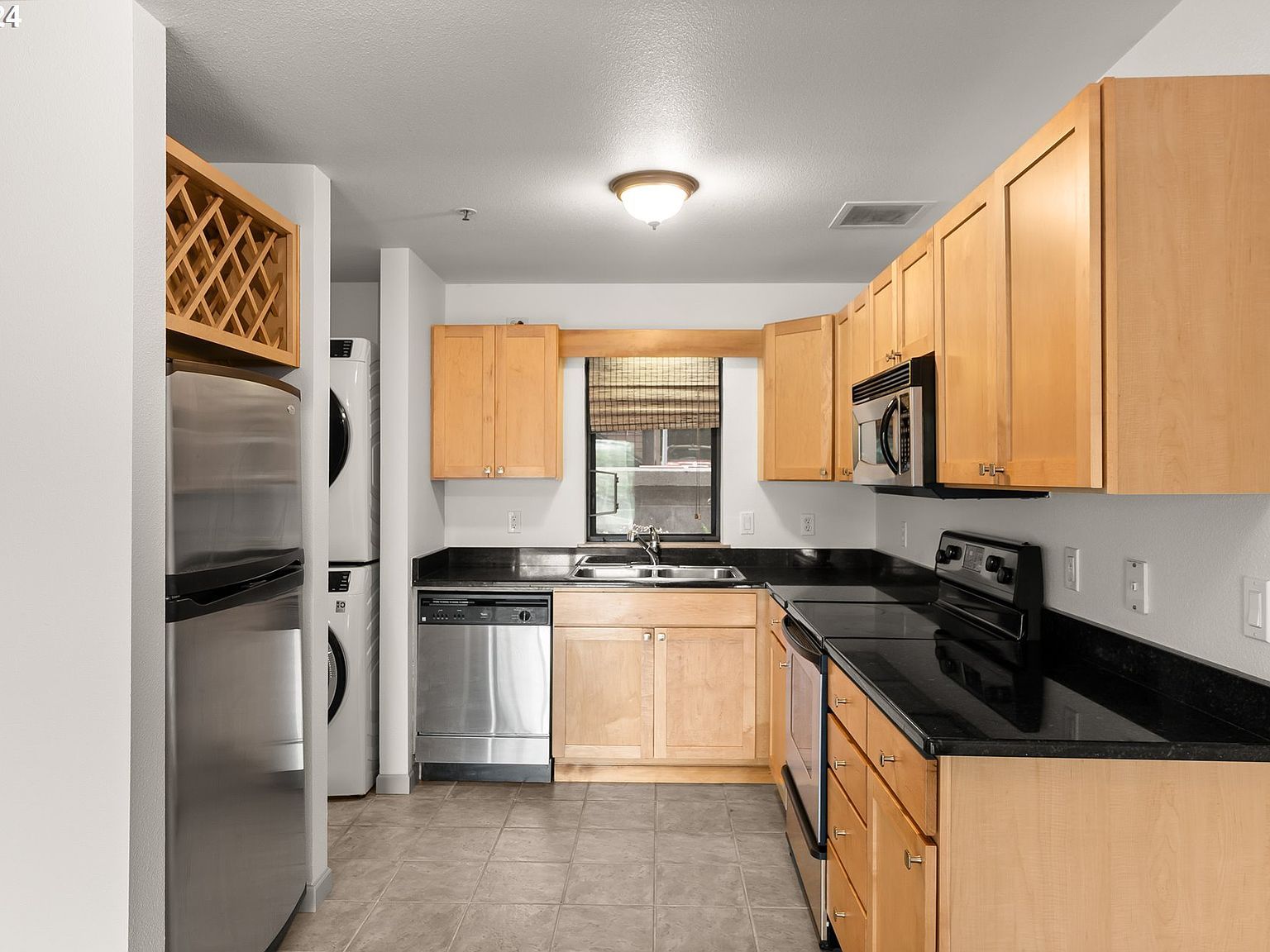 810 NW Naito Pkwy APT F11 Portland, OR 97209 - Thumbnail 5