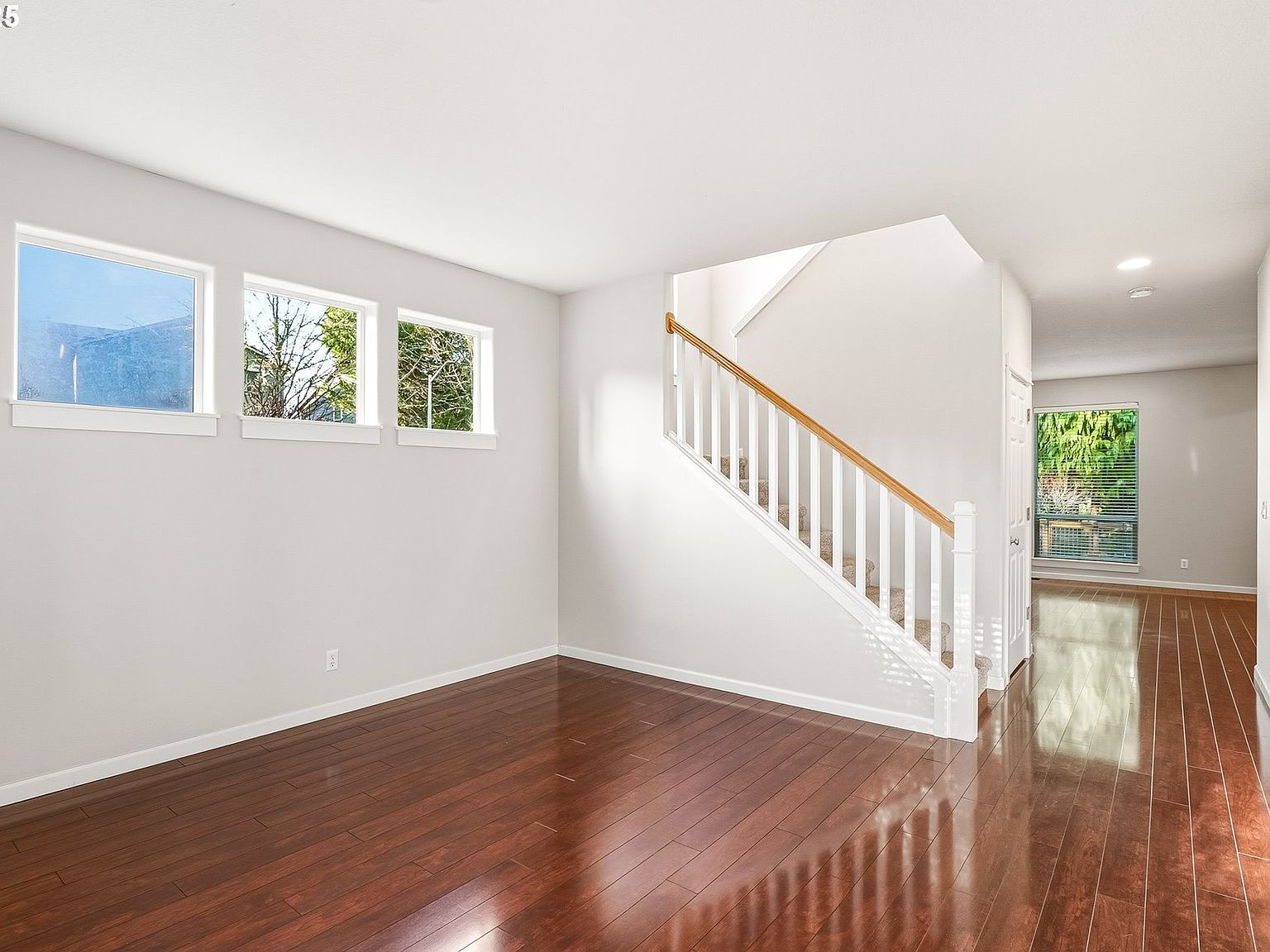 12845 SW Kraft Pl Tigard, OR 97223 - Thumbnail 5