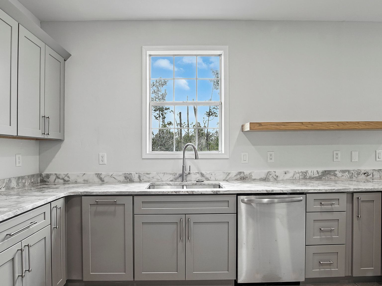 112 Cottonwood Cir Lynn Haven, FL 32444 - Thumbnail 5