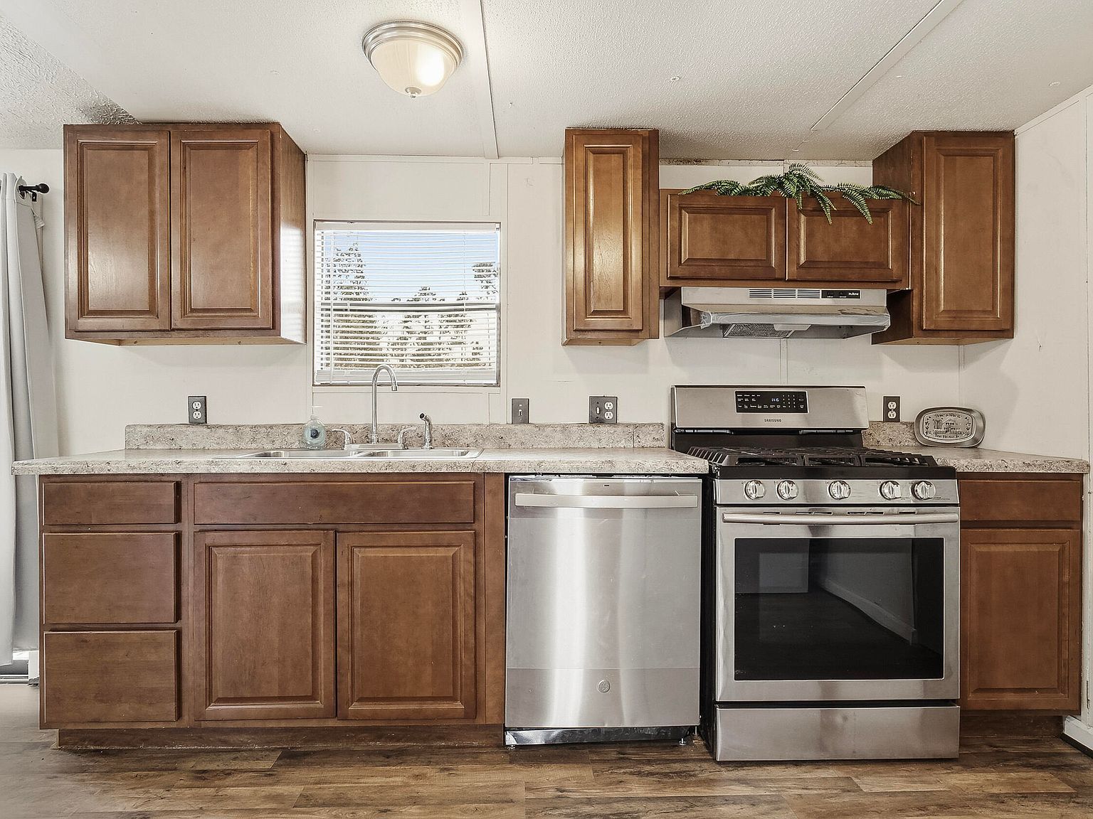 6702 Oakenshaw Dr Youngstown, FL 32466 - Thumbnail 5