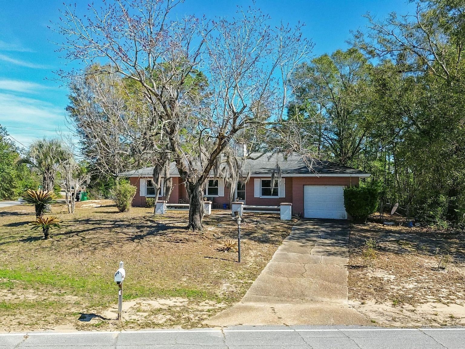 4335 Country Club Blvd Chipley, FL 32428 - Thumbnail 5