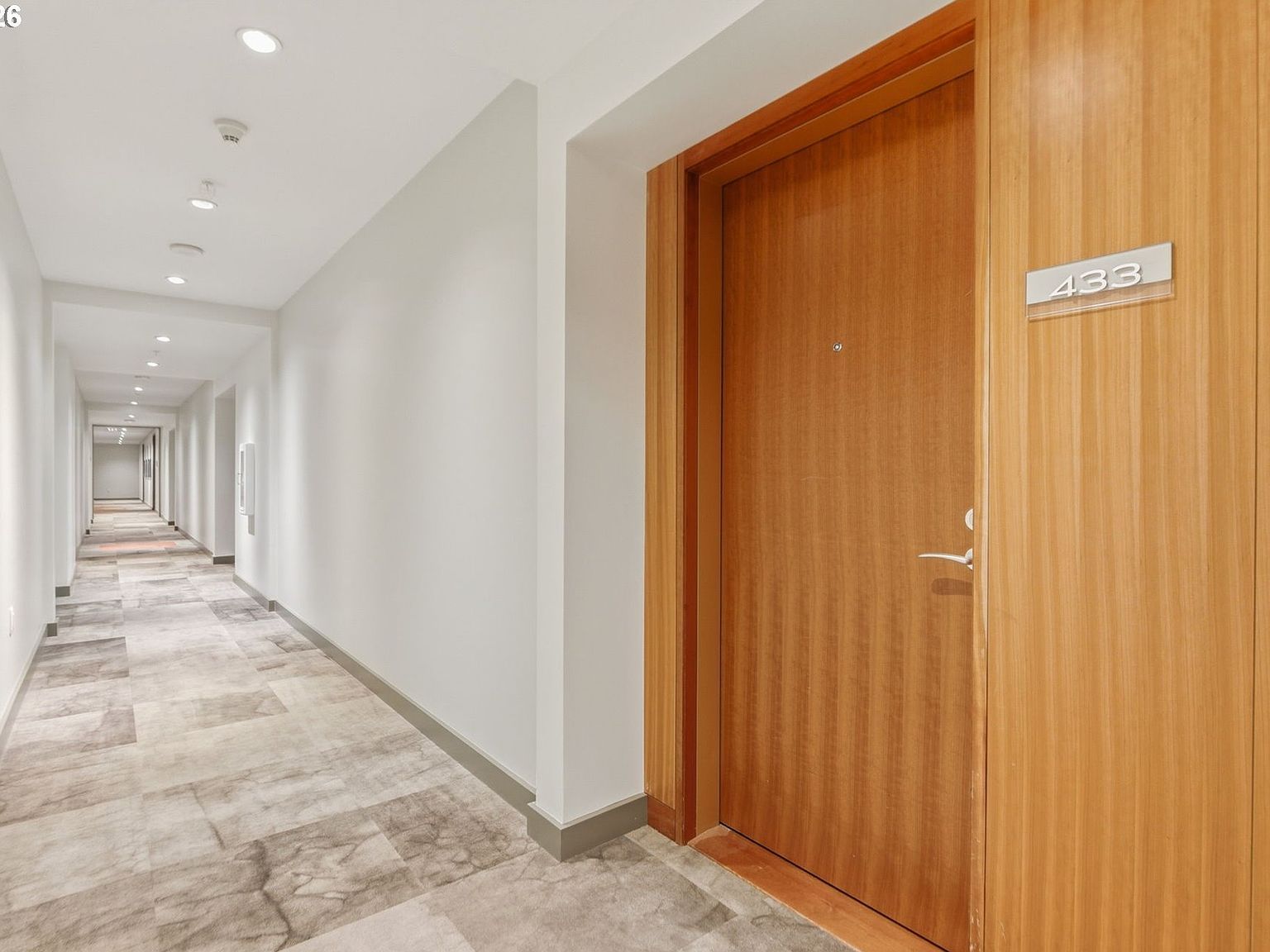 841 SW Gaines St Unit 433 Portland, OR 97239 - Thumbnail 5