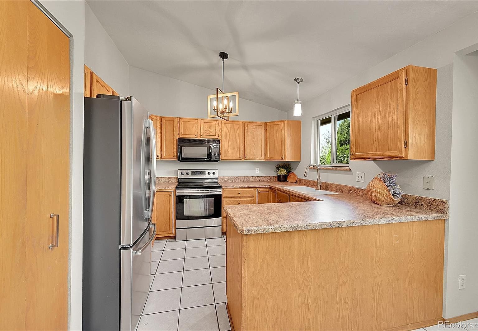 420 S Cody Ct Lakewood, CO 80226 - Thumbnail 5