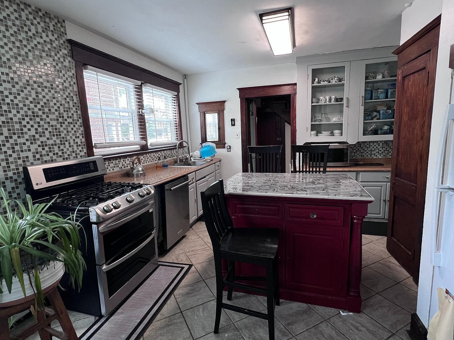 937 Greenwood Ave Trenton, NJ 08609 - Thumbnail 5