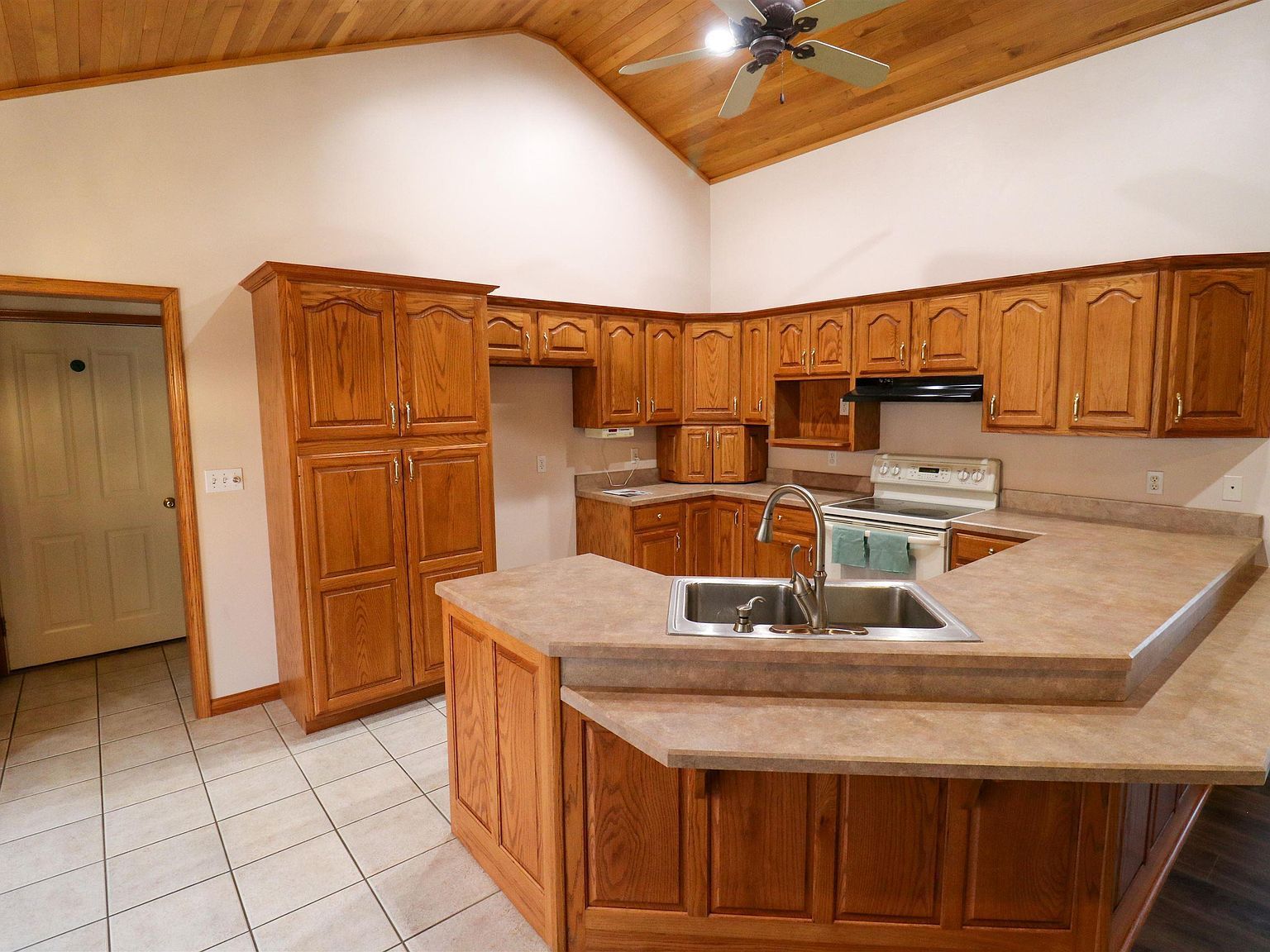 2577 E 600 S Huntingburg, IN 47542 - Thumbnail 5