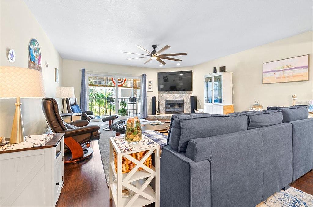 751 Pinellas Bayway S APT 208 Tierra Verde, FL 33715 - Thumbnail 5