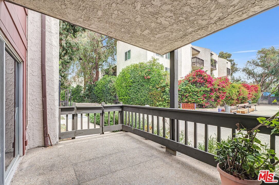 5036 Maytime Ln Culver City, CA 90230 - Thumbnail 5