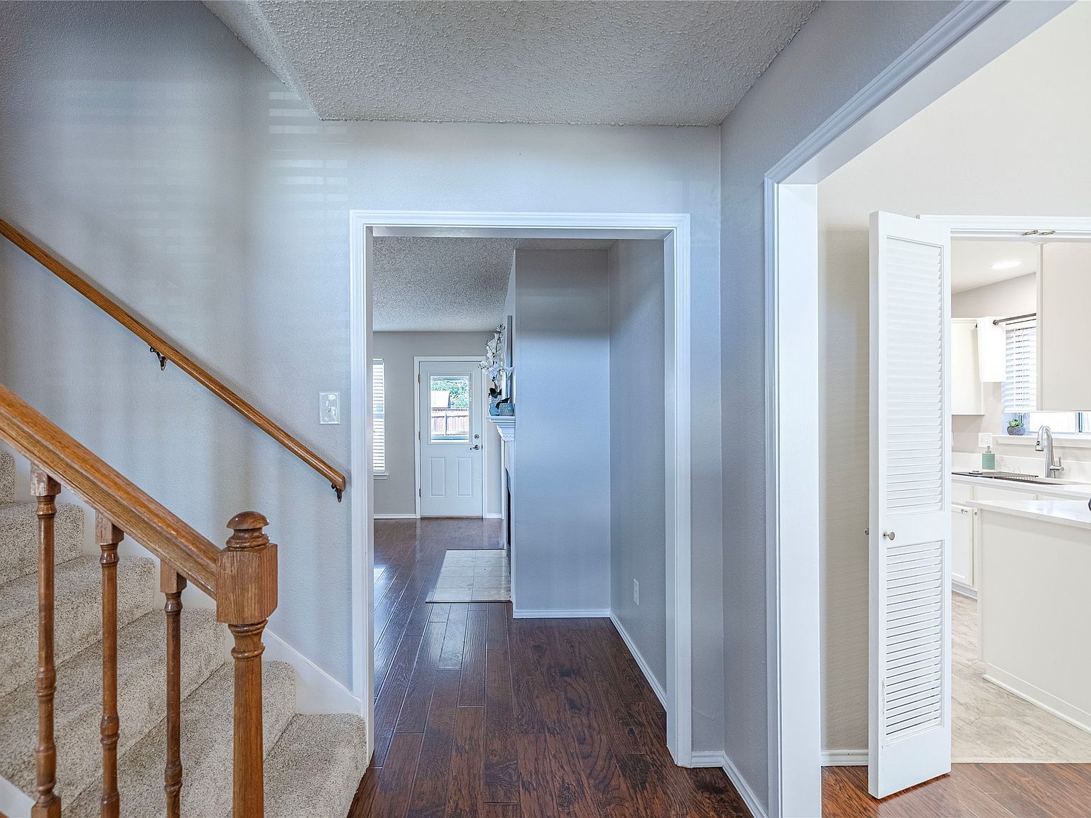 1805 Creek Xing Garland, TX 75040 - Thumbnail 5