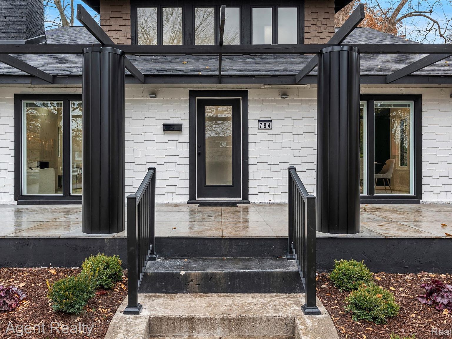 784 Barrington Rd Grosse Pointe Park, MI 48230 - Thumbnail 5