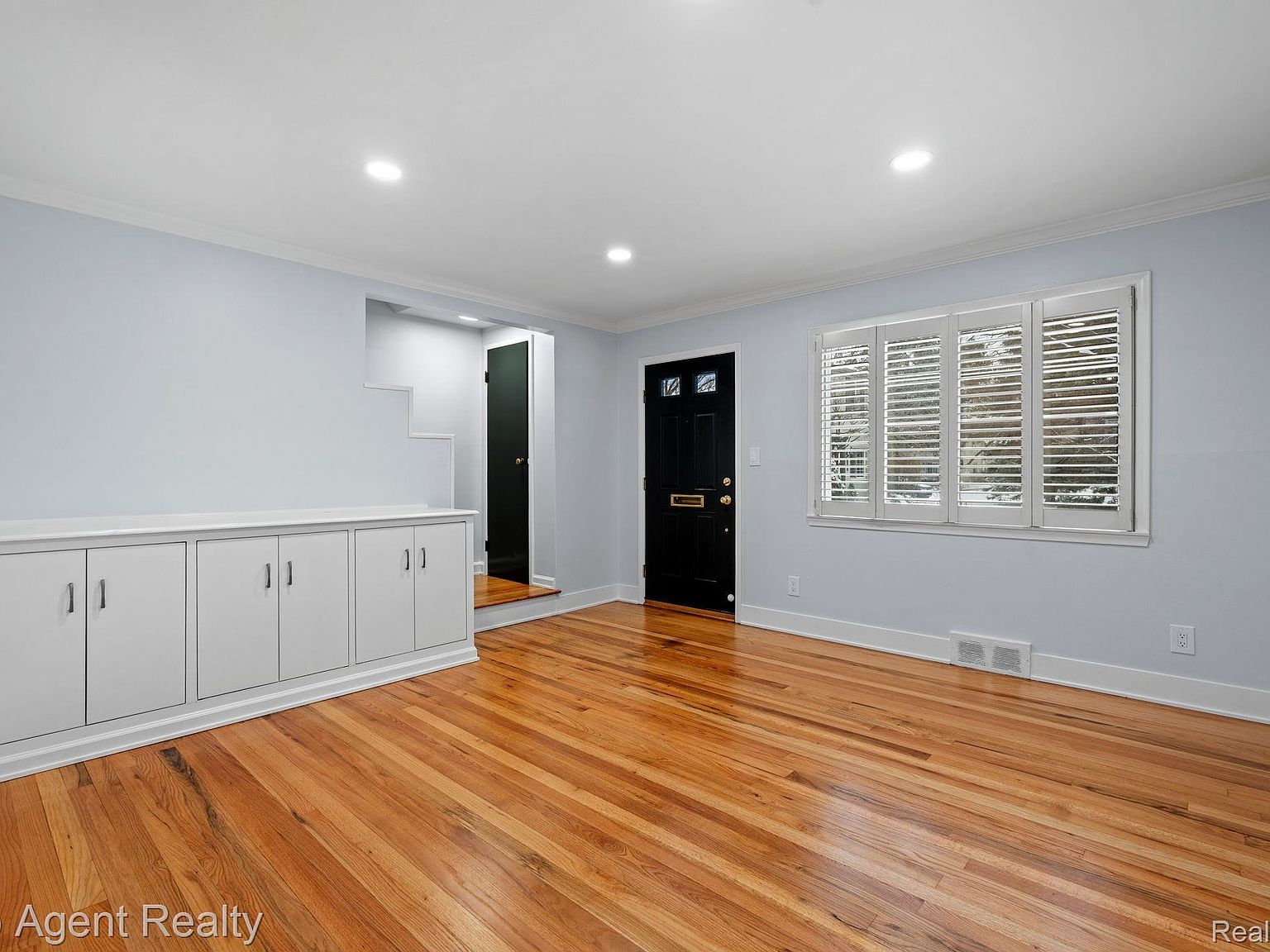 1724 Graefield Rd Birmingham, MI 48009 - Thumbnail 5