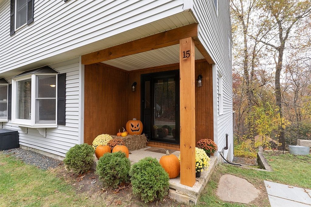 15 Cherokee Rd Holland, MA 01521 - Thumbnail 5