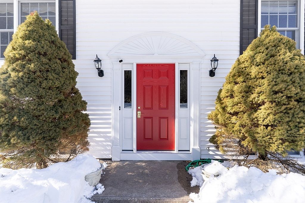 58 Shattuck Rd Sturbridge, MA 01566 - Thumbnail 5