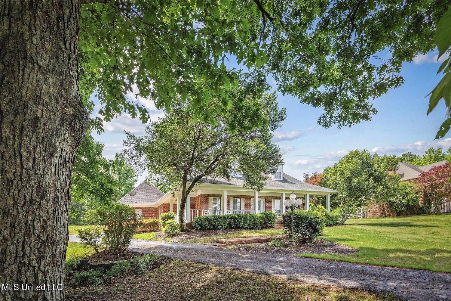 7885 Hunters Bend Cv Olive Branch, MS 38654 - Thumbnail 5