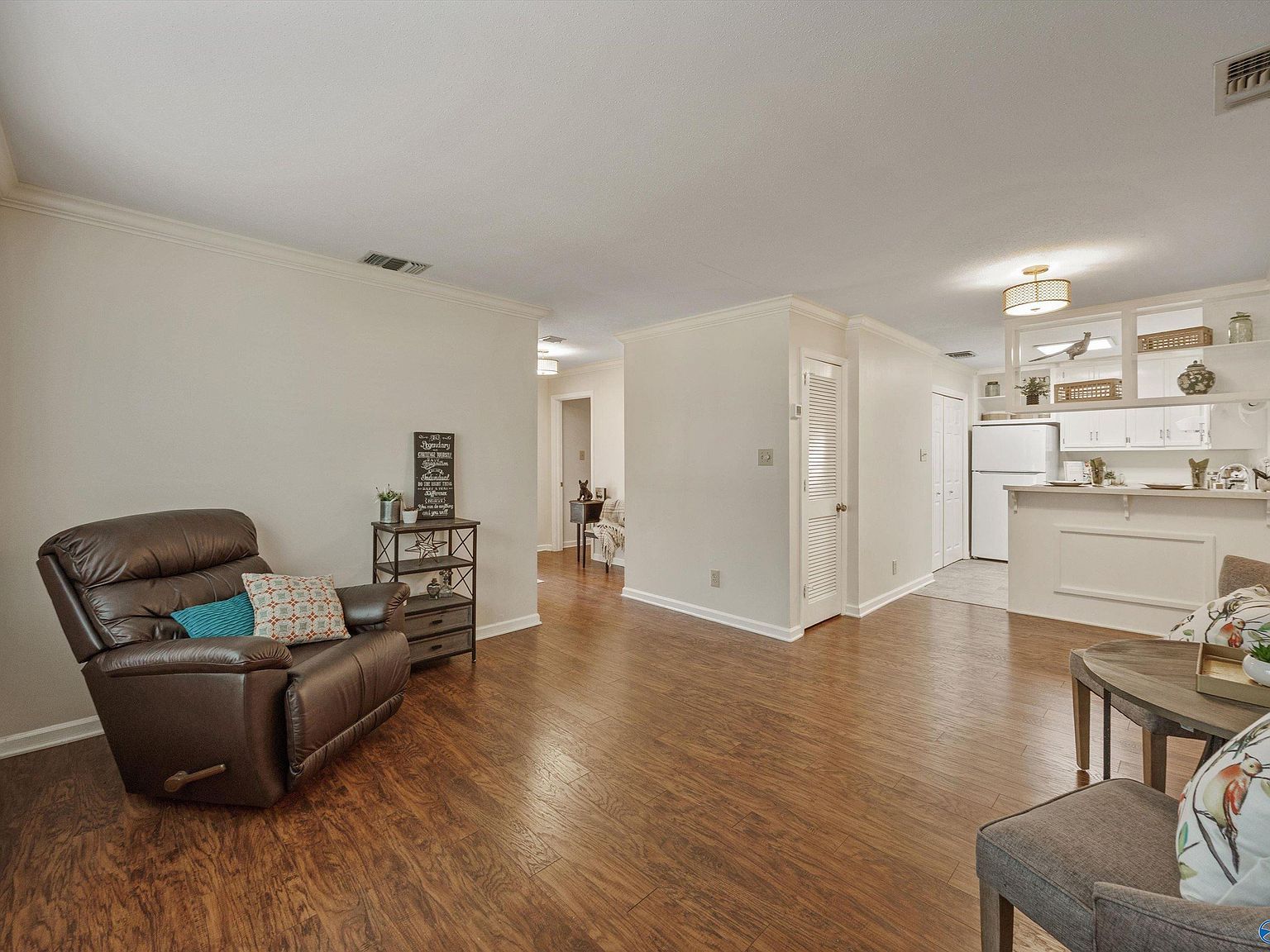 2122 Belle Grove Dr SW Huntsville, AL 35802 - Thumbnail 5