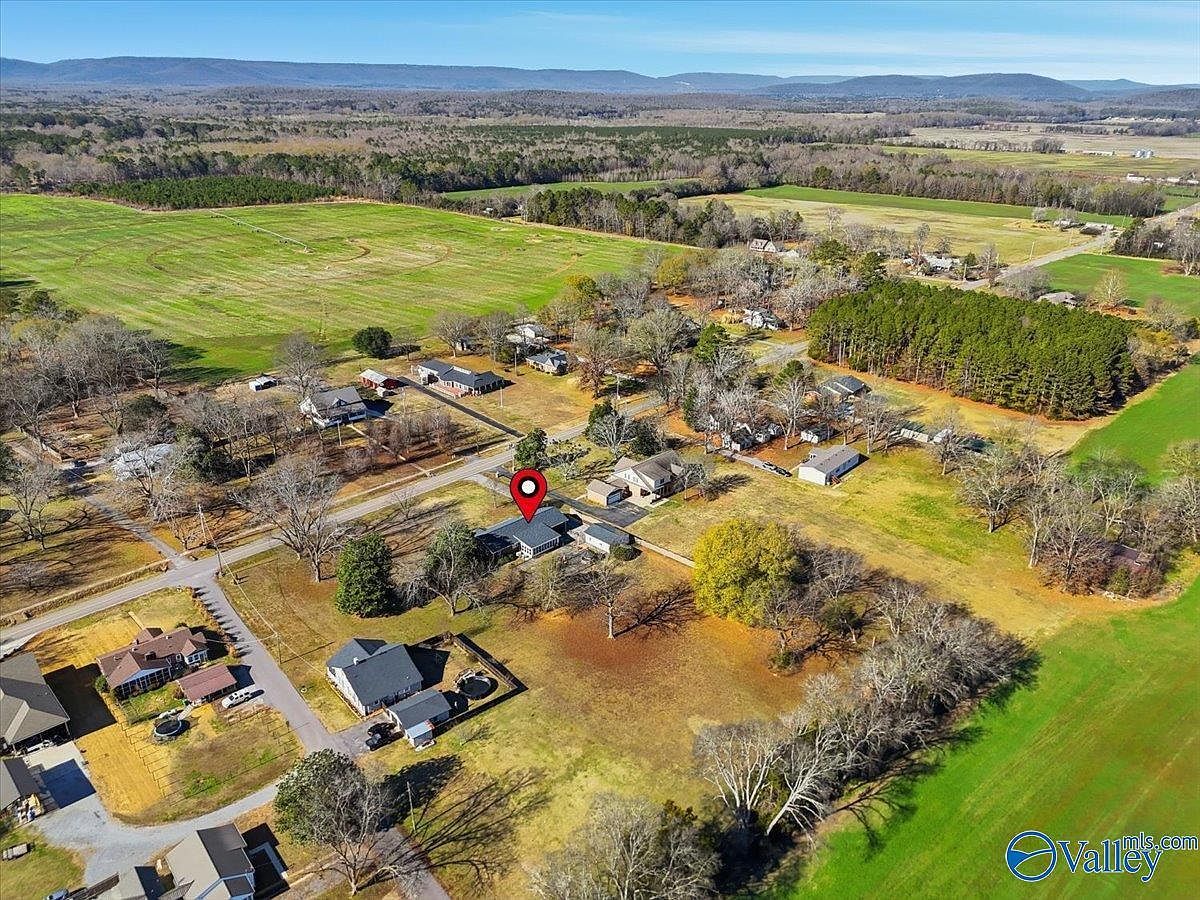 2383 Old Gurley Pike New Hope, AL 35760 - Thumbnail 5