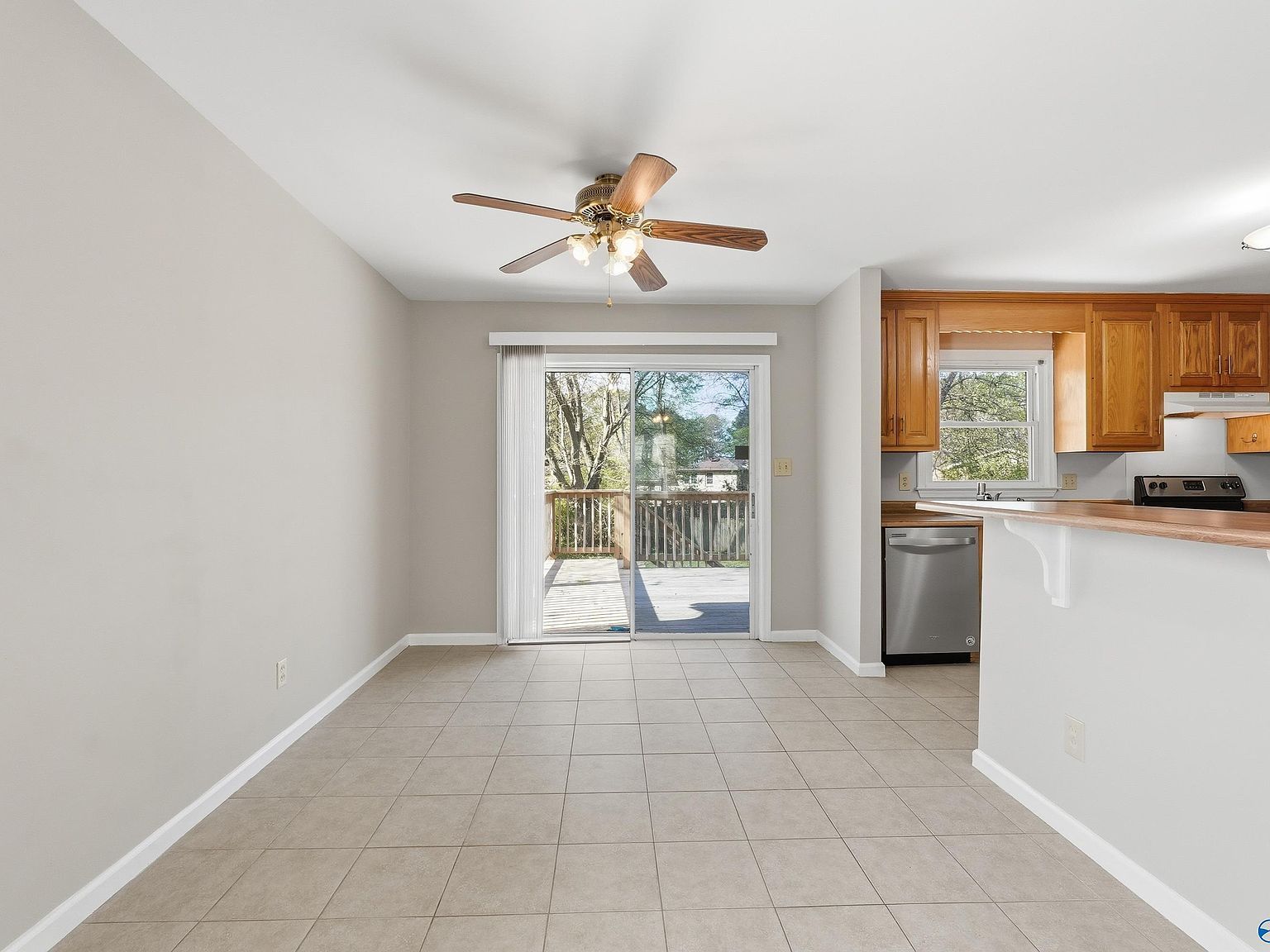 506 Town And Country Dr NW Huntsville, AL 35806 - Thumbnail 5