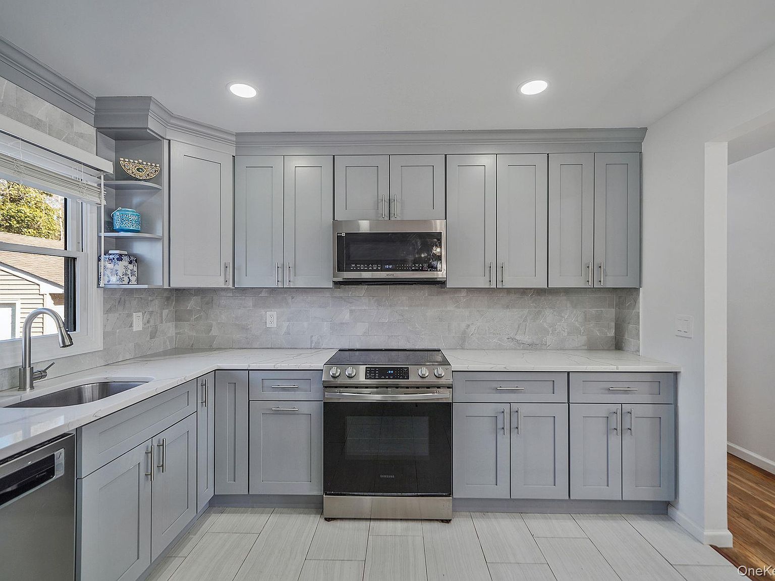 125 Lower Sheep Pasture Rd East Setauket, NY 11733 - Thumbnail 5