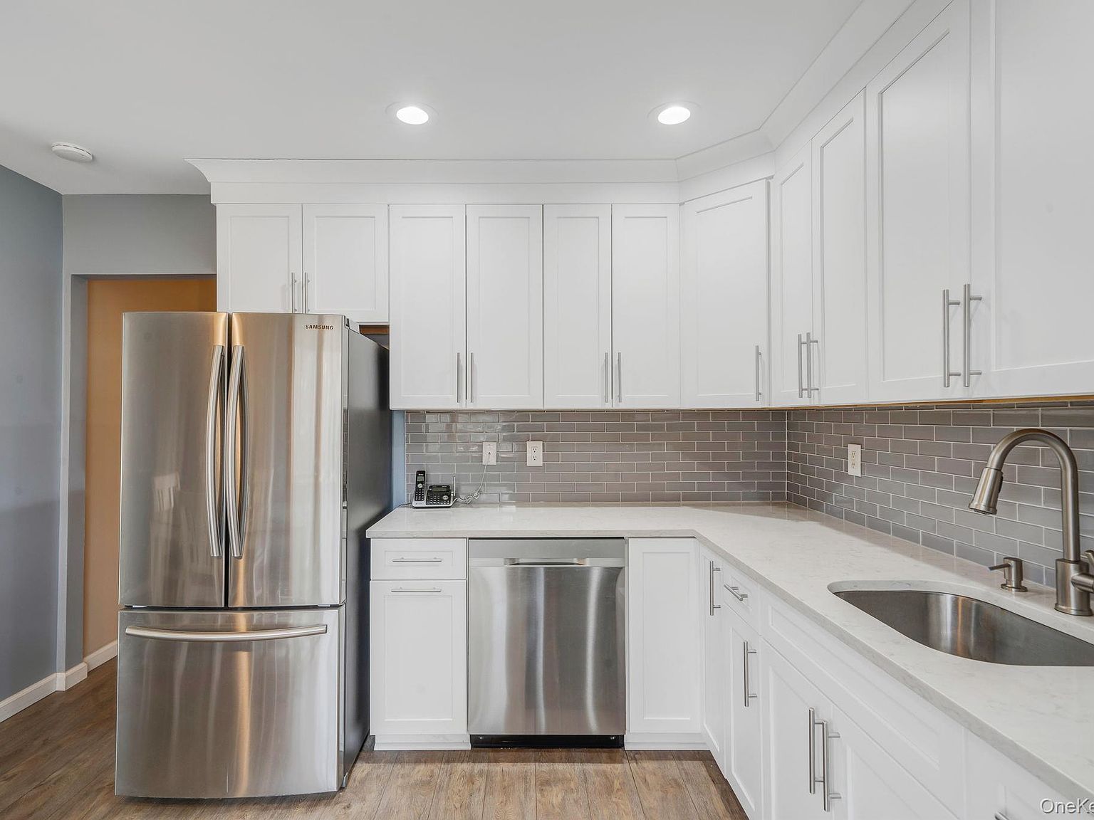 12 Stewart Cir Centereach, NY 11720 - Thumbnail 5