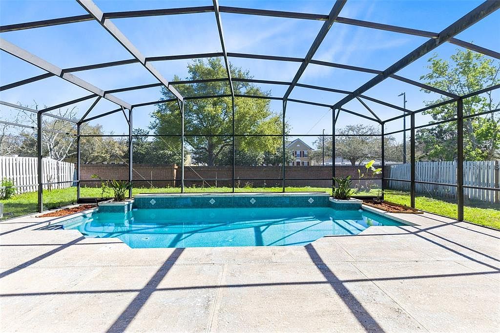 6658 Lake Pembroke Pl Orlando, FL 32829 - Thumbnail 5