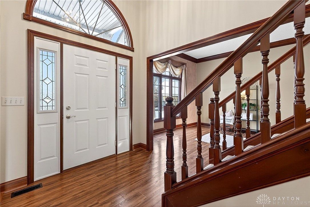 1650 Cranbrook Dr New Carlisle, OH 45344 - Thumbnail 5