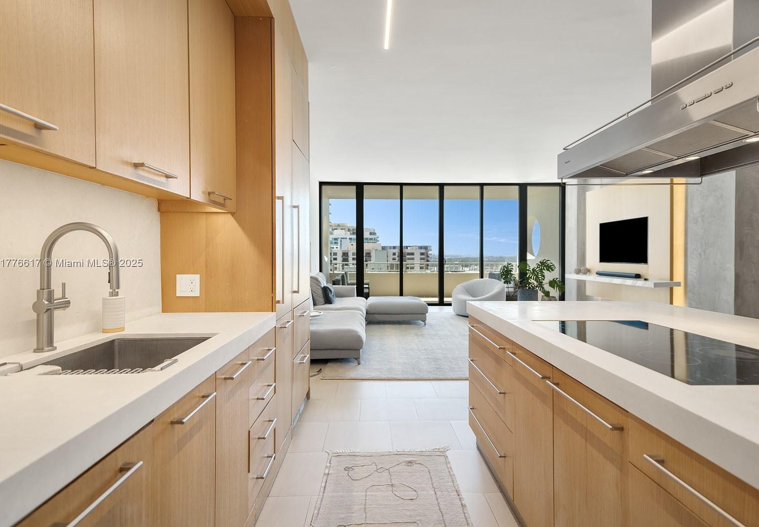 10205 Collins Ave #PENTHOUSE 3 Miami Beach, FL 33154 - Thumbnail 5