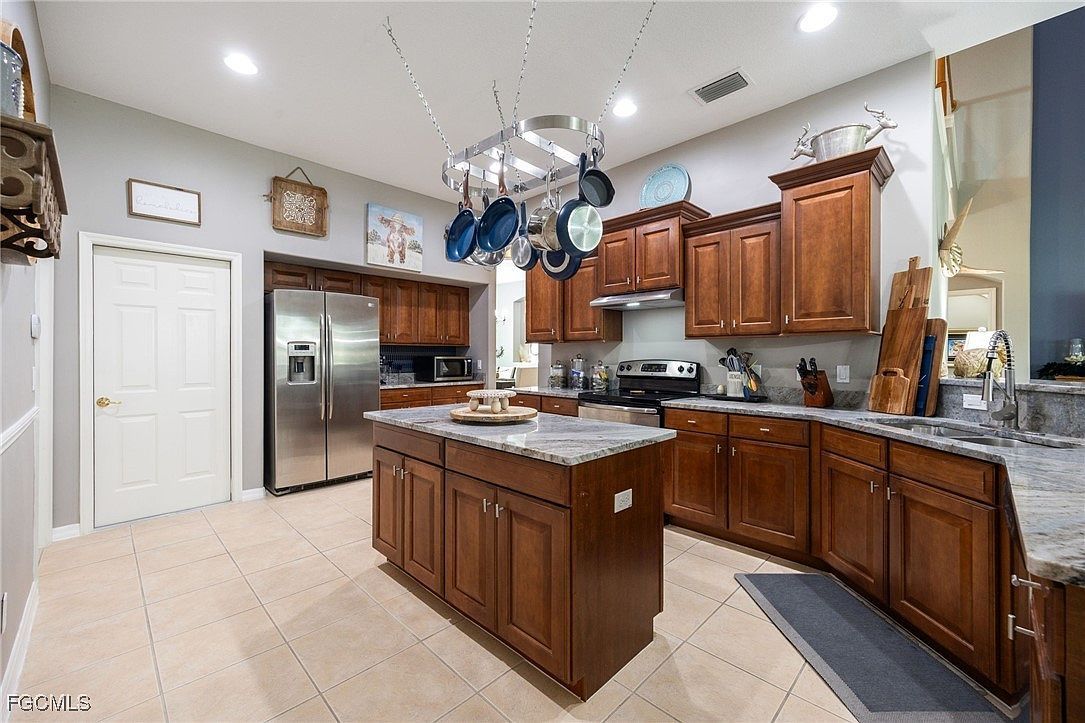 12639 Gemstone Ct Fort Myers, FL 33913 - Thumbnail 5