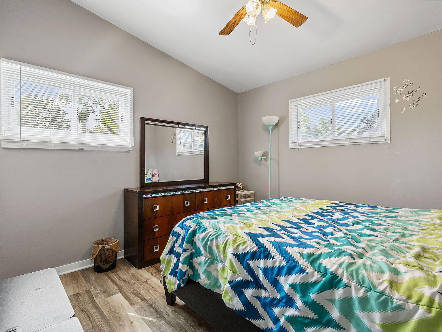 220 S Delaware St Hobart, IN 46342 - Thumbnail 5