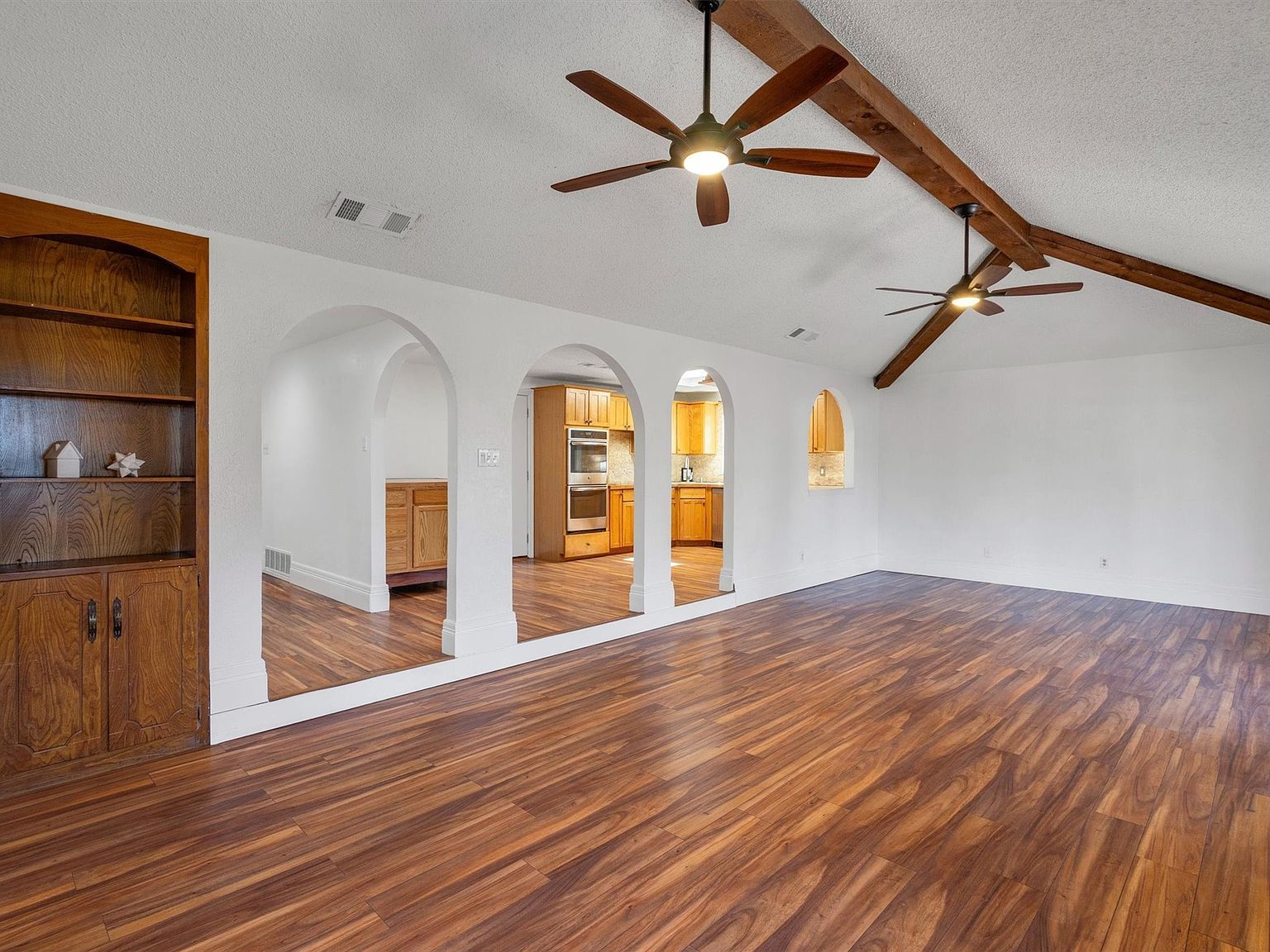 1031 Boston Blvd Bedford, TX 76022 - Thumbnail 5