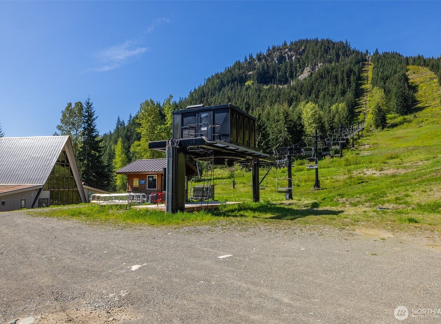 221 E Hyak Dr #302 Snoqualmie Pass, WA 98068 - Thumbnail 5