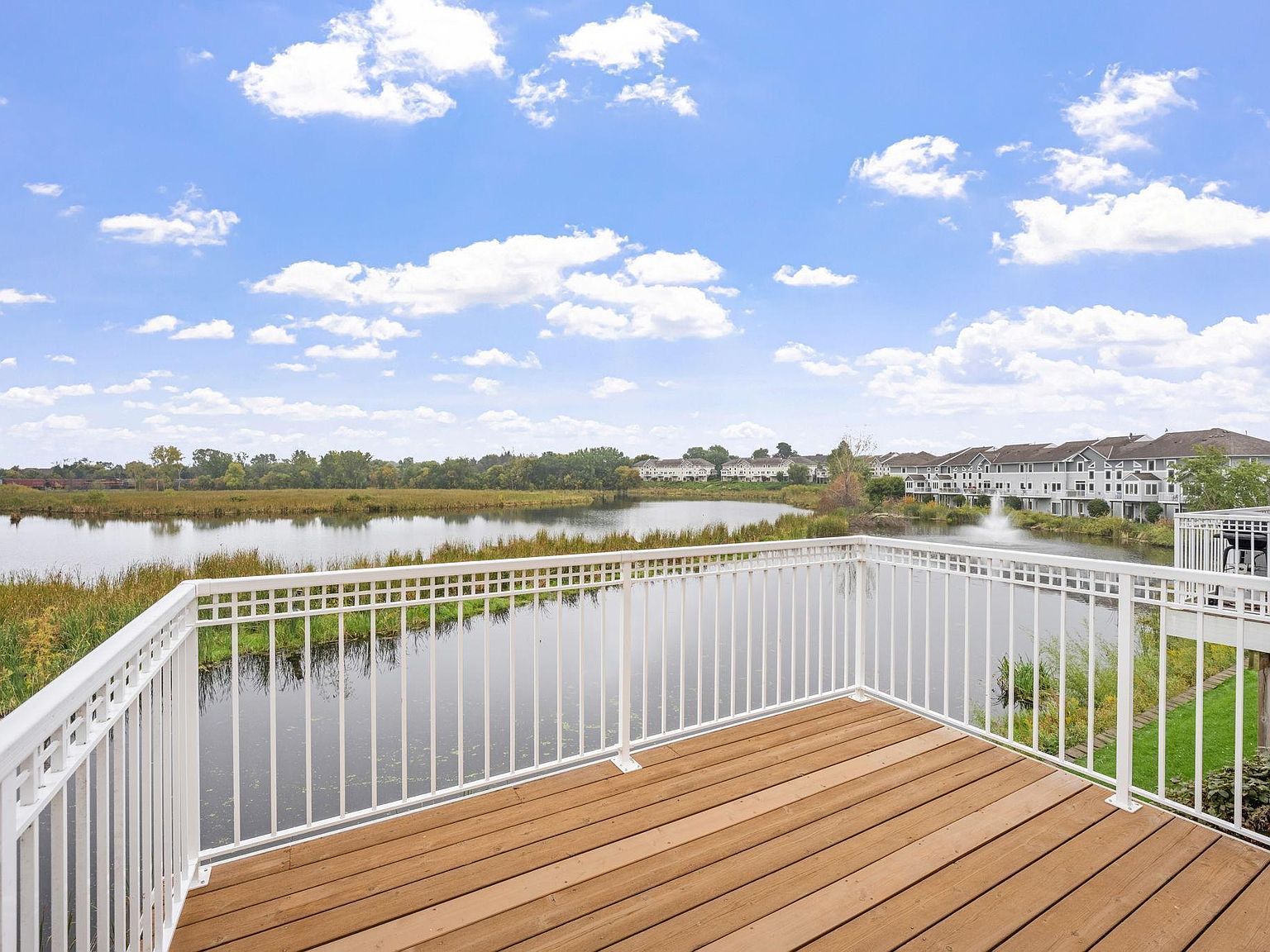 16242 50th Ave N Plymouth, MN 55446 - Thumbnail 5