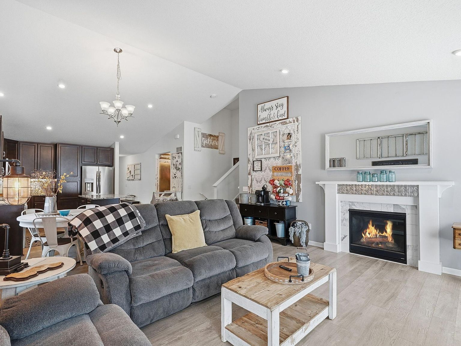 18064 Gleaming Ct Lakeville, MN 55044 - Thumbnail 5