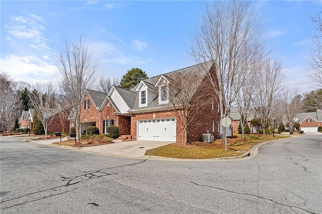 6 Hines Park Ln Greensboro, NC 27455 - Thumbnail 5