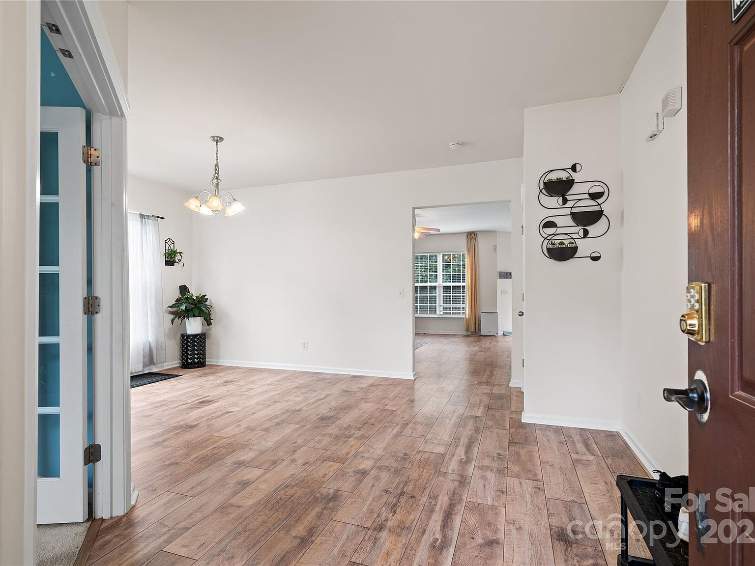 6213 Springbeauty Dr Charlotte, NC 28227 - Thumbnail 5