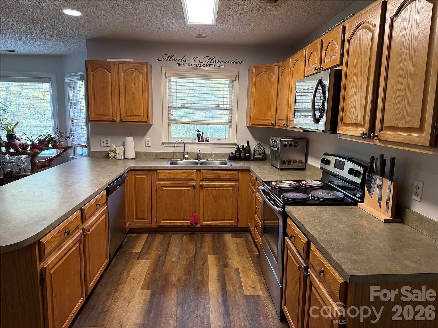 7004 Forest Hills Dr Denver, NC 28037 - Thumbnail 5