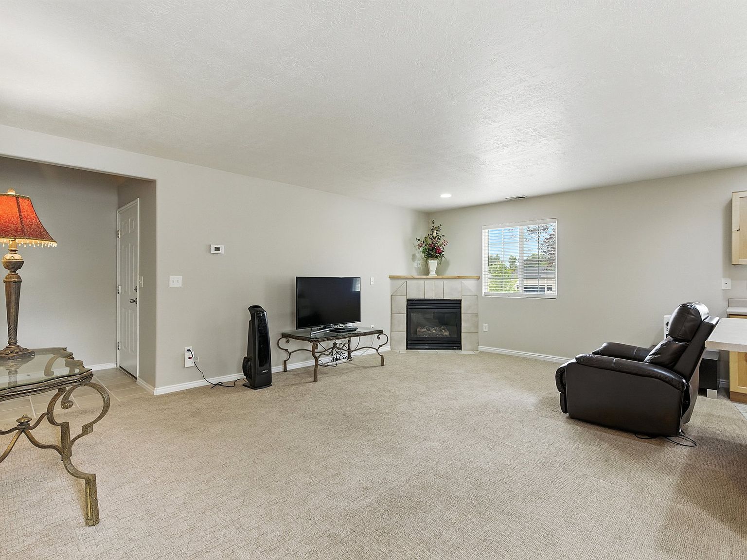 61 W 1570 N Tooele, UT 84074 - Thumbnail 5