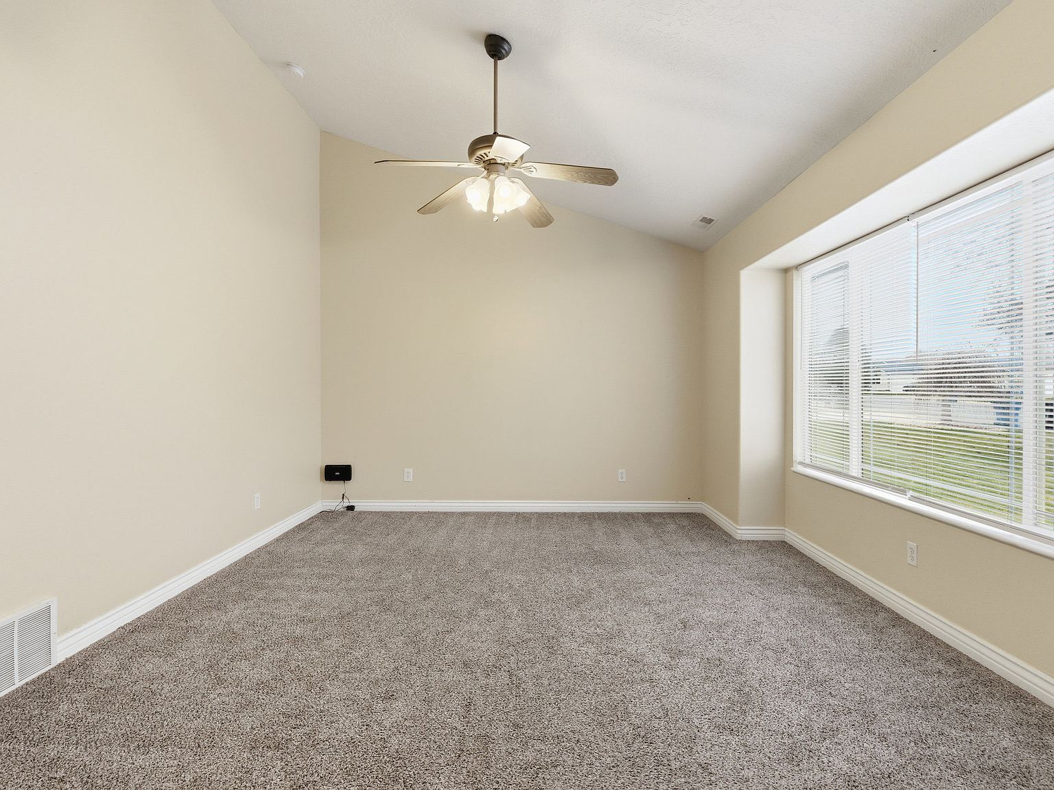 609 W Saddlebrook Dr S Payson, UT 84651 - Thumbnail 5