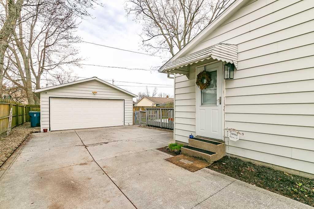 7375 Goldenrod Drive, Mentor-on-the-Lake, OH, USA, 44060  | Single Family